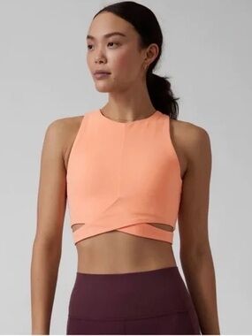 Athleta Conscious Cut Out Crop D-DD size Medium Orange excellent